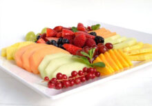 Seasonal-Fruit-Tray